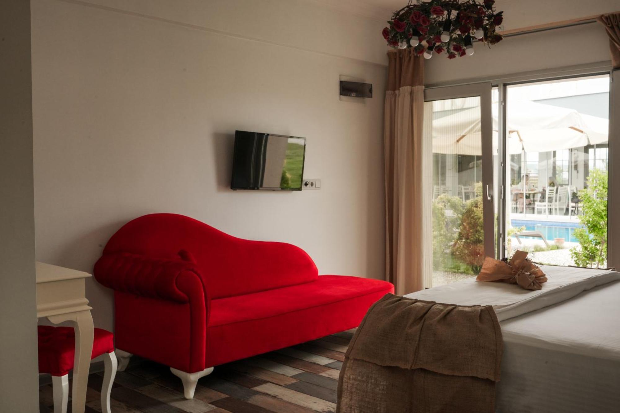 La Vida Otel Урла Экстерьер фото