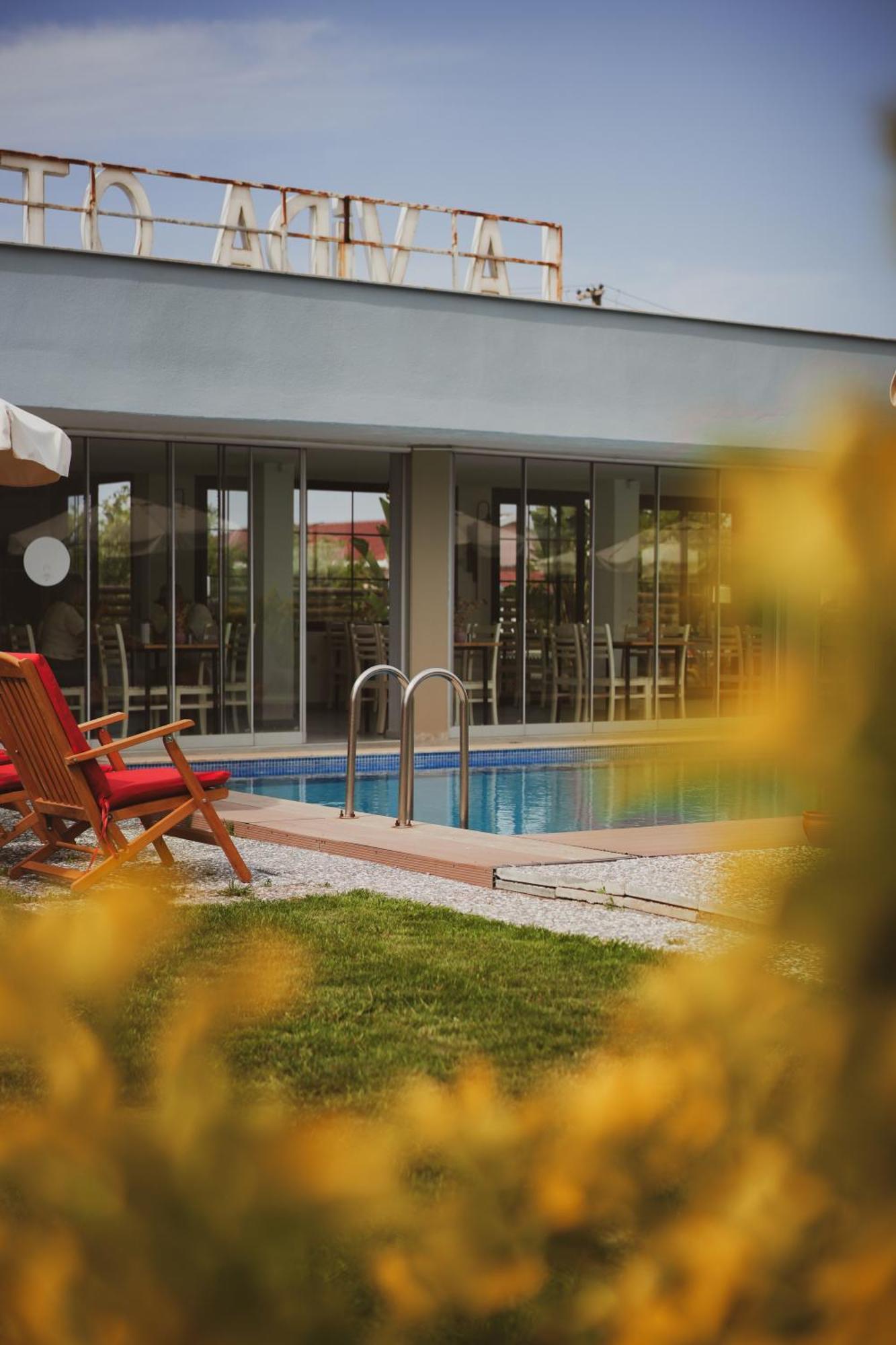 La Vida Otel Урла Экстерьер фото